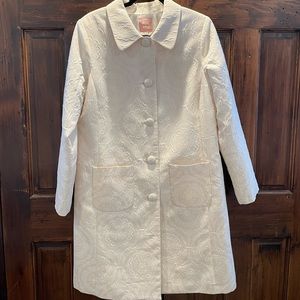 Vintage Old Navy cream colored, lined jacket with gold threading throughout